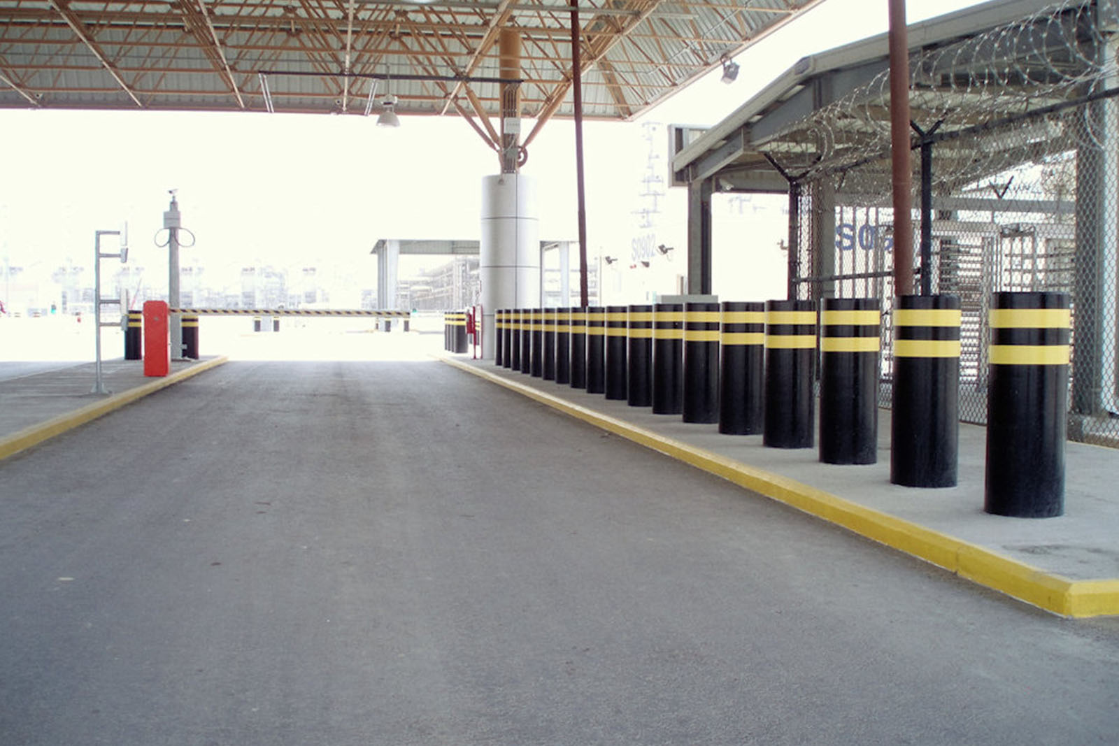 bollard_0001_Impeder_Bollard